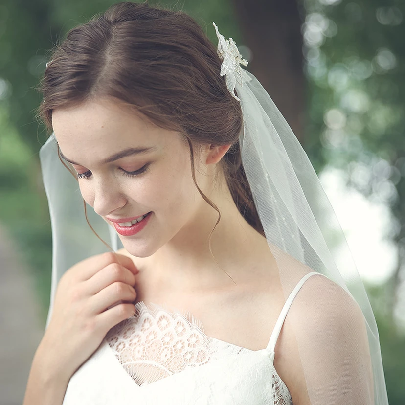 Simple Style Mid-length Beaded Veil  view 3