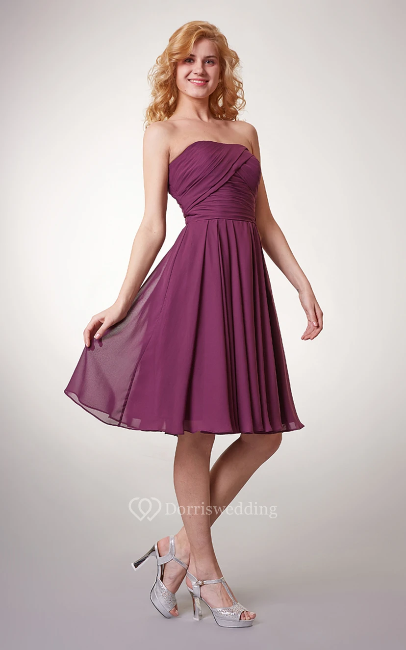 Vestido corto de gasa sin tirantes estilo línea A view 4