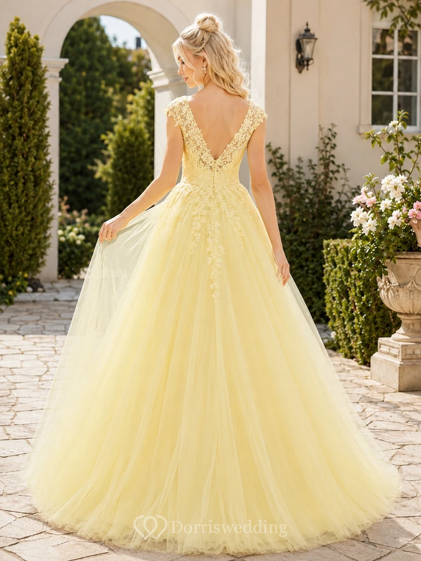 Daffodil V-Neck Lace Applique Tulle Ball Gown Floor-Length Formal Dress view 2