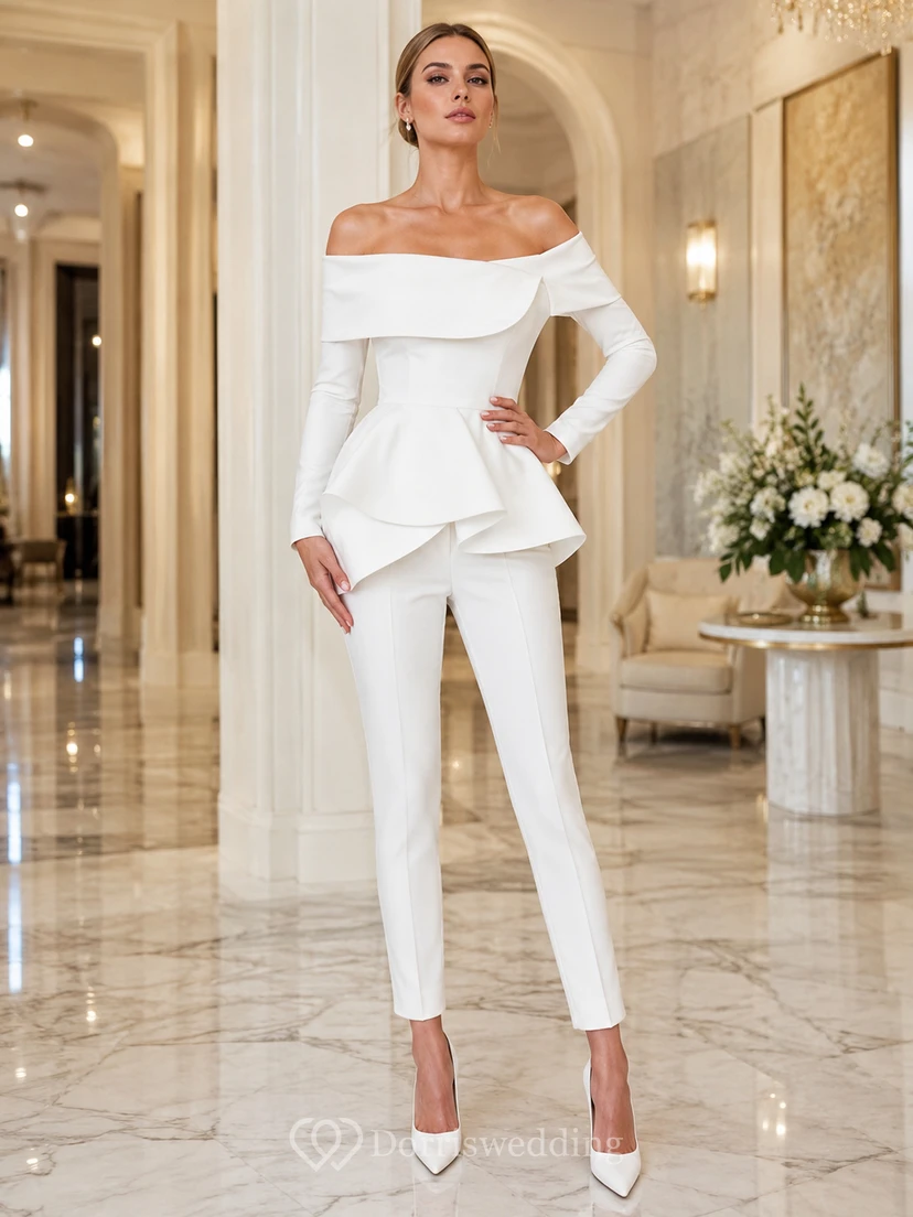 Combinaison de mariage civile moderne à épaules dénudées, manches longues et basque, coupe ajustée, longueur cheville