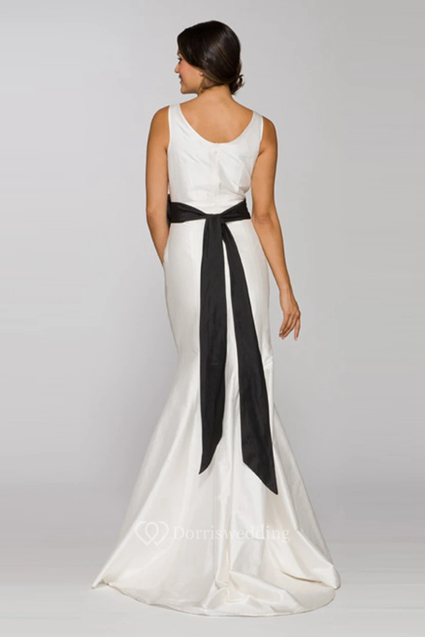Sheath Jewel-Neck Sleeveless Floral Long Satin Wedding Dress With Bow view 2