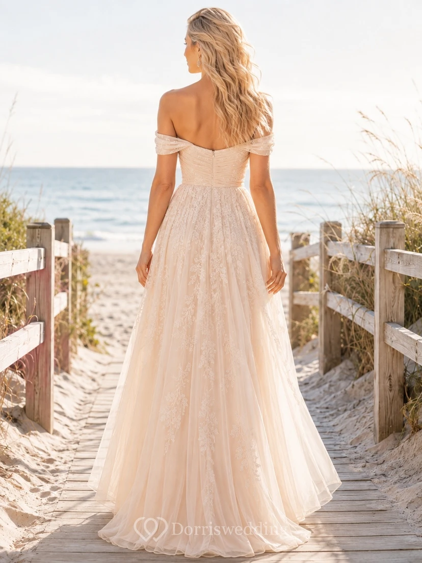 Vestido de novia romántico de corte A con encaje y tul, escote corazón. view 2