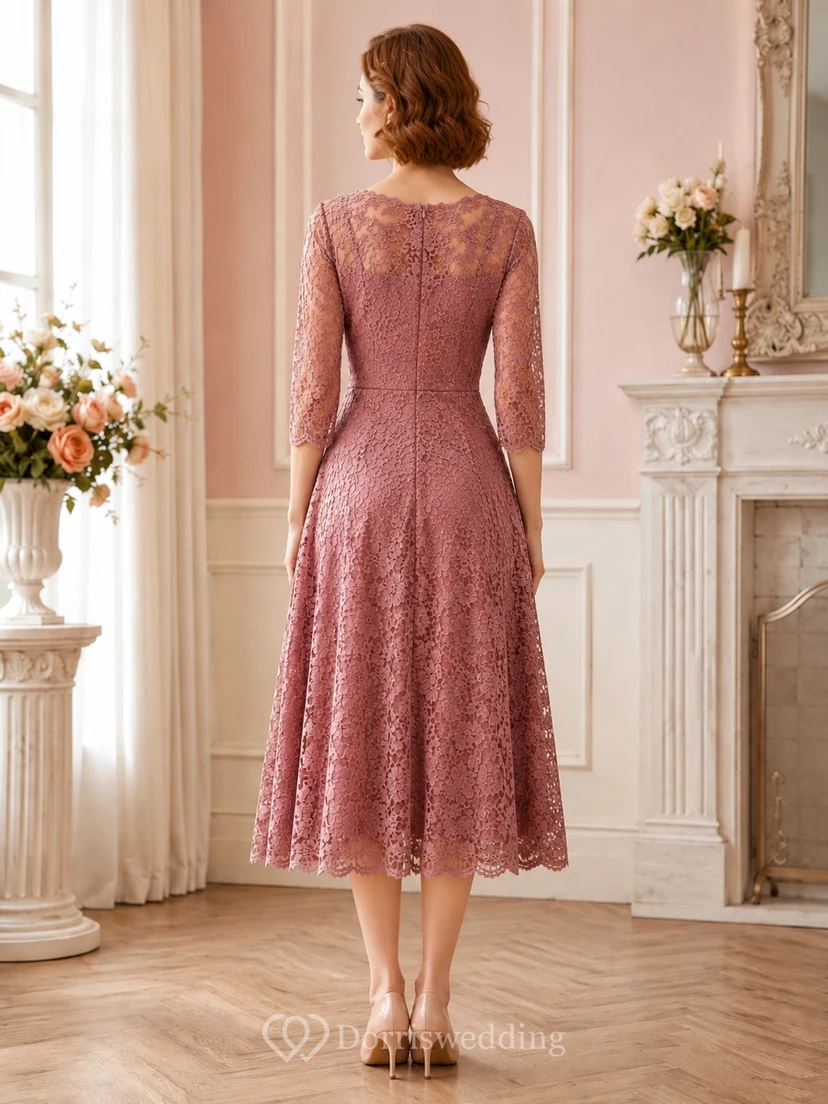 Robe de soirée vintage rose poudré à manches trois-quarts en dentelle, coupe trapèze et longueur thé view 2
