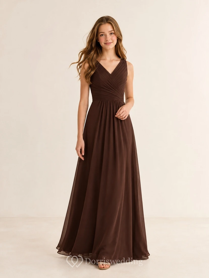Vestido de dama de honor juvenil marrón, corte en A, escote en V, sin mangas, fruncido, elegante.