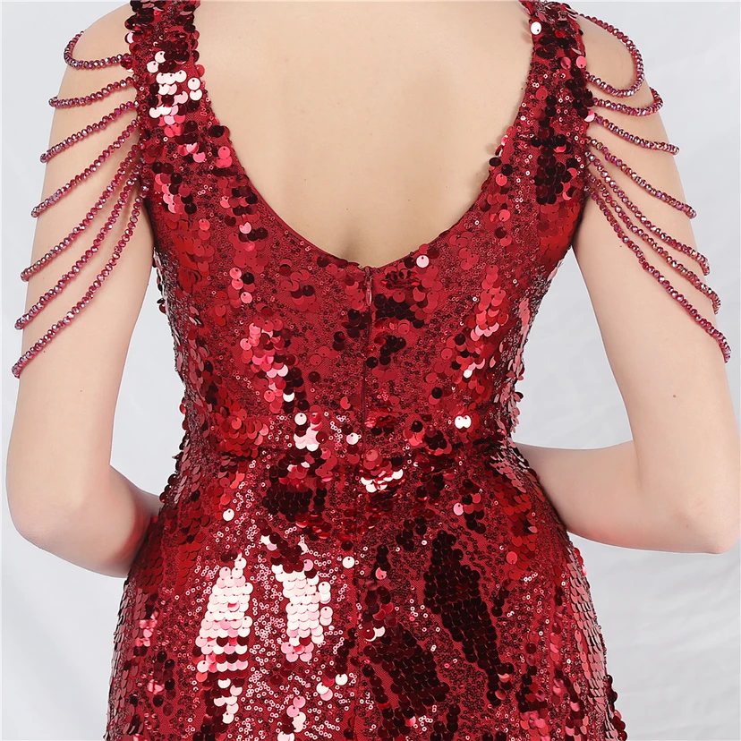 Robe courte à sequins ornée de perles et de sequins irisés, idéale au quotidien. Jupe courte. view 61