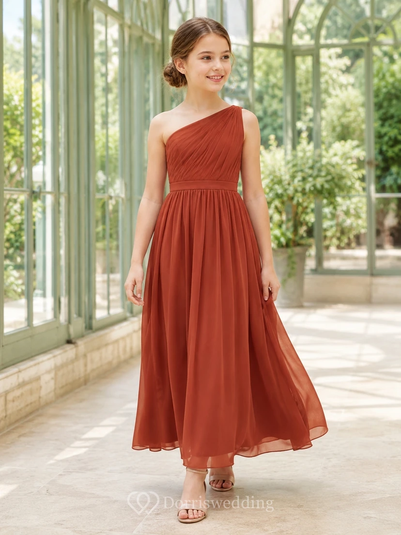 Elegante vestido de dama de honor juvenil de gasa sin mangas, de un solo hombro, corte en A y largo hasta el suelo, color bermellón.