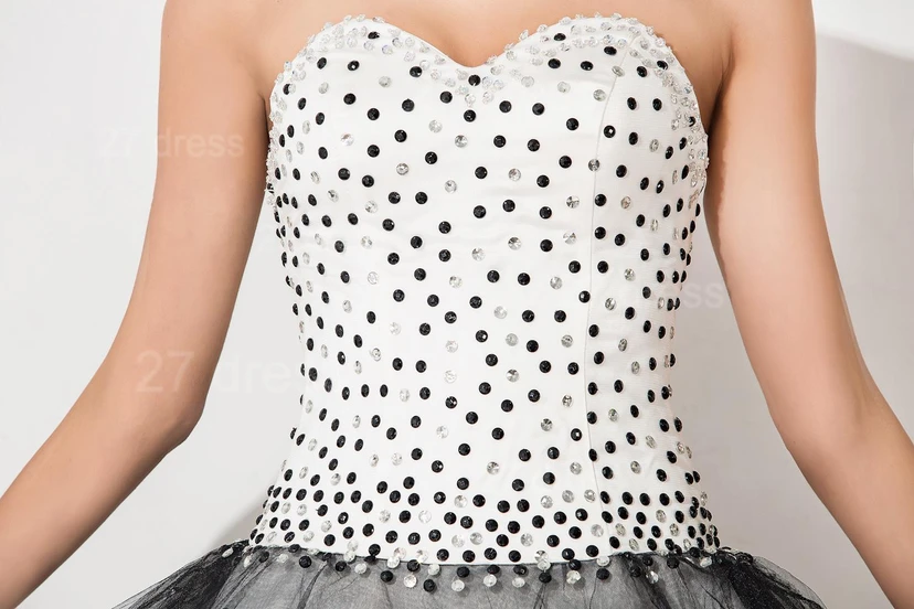 Glamorous Tulle Black and White Homecoming Dress Sweetheart Sleeveless With Beadings view 5