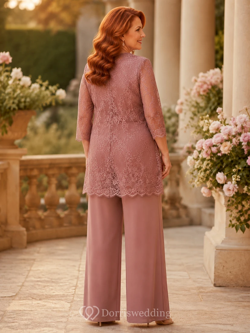 Jumpsuit „Mother Dusty Rose“ aus Spitze mit langem Spitzenjackett mit Wasserfallausschnitt und weitem Bein view 2