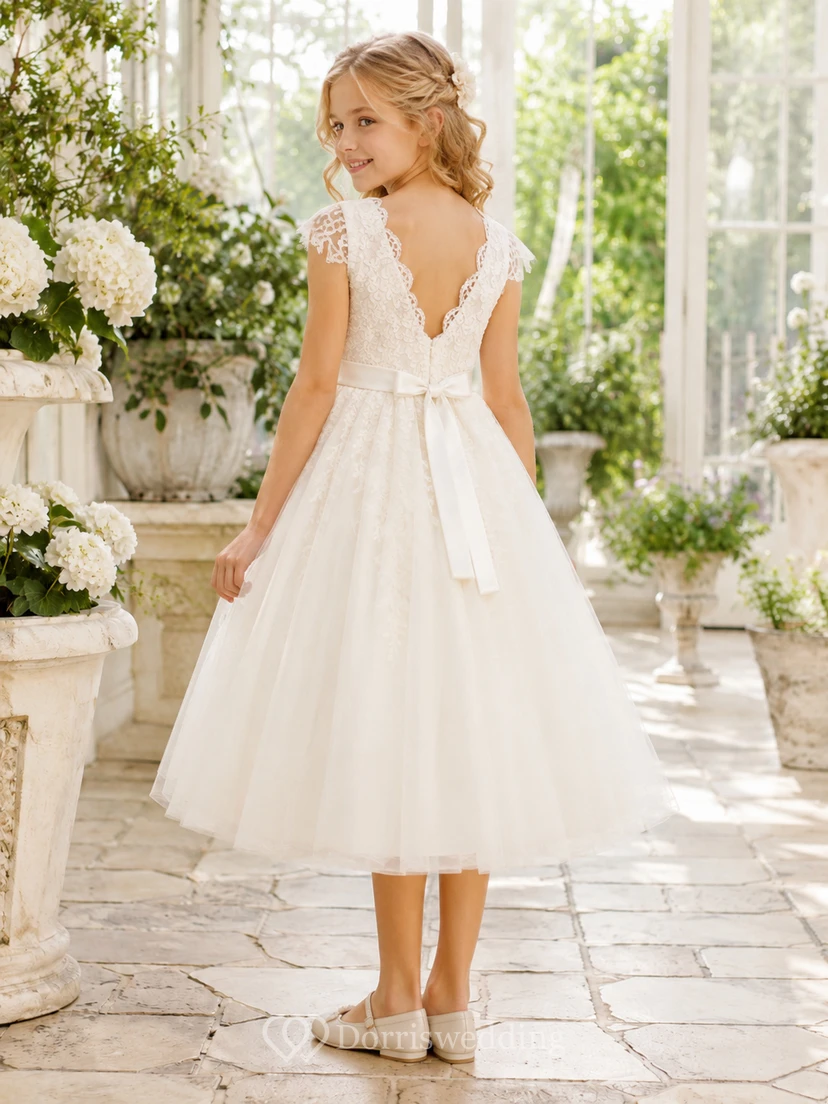 Robe de demoiselle d'honneur élégante, longueur thé, coupe trapèze, en tulle et dentelle, col en V festonné, style princesse view 2