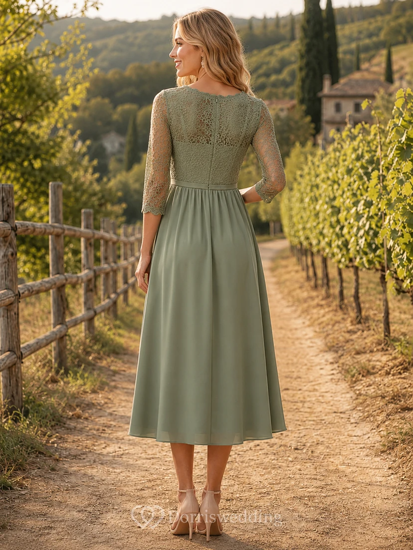 Vestido de campo de gasa de encaje con escote barco, mangas tres cuartos, corte en A y largo hasta la rodilla, color verde celadón toscano. view 2