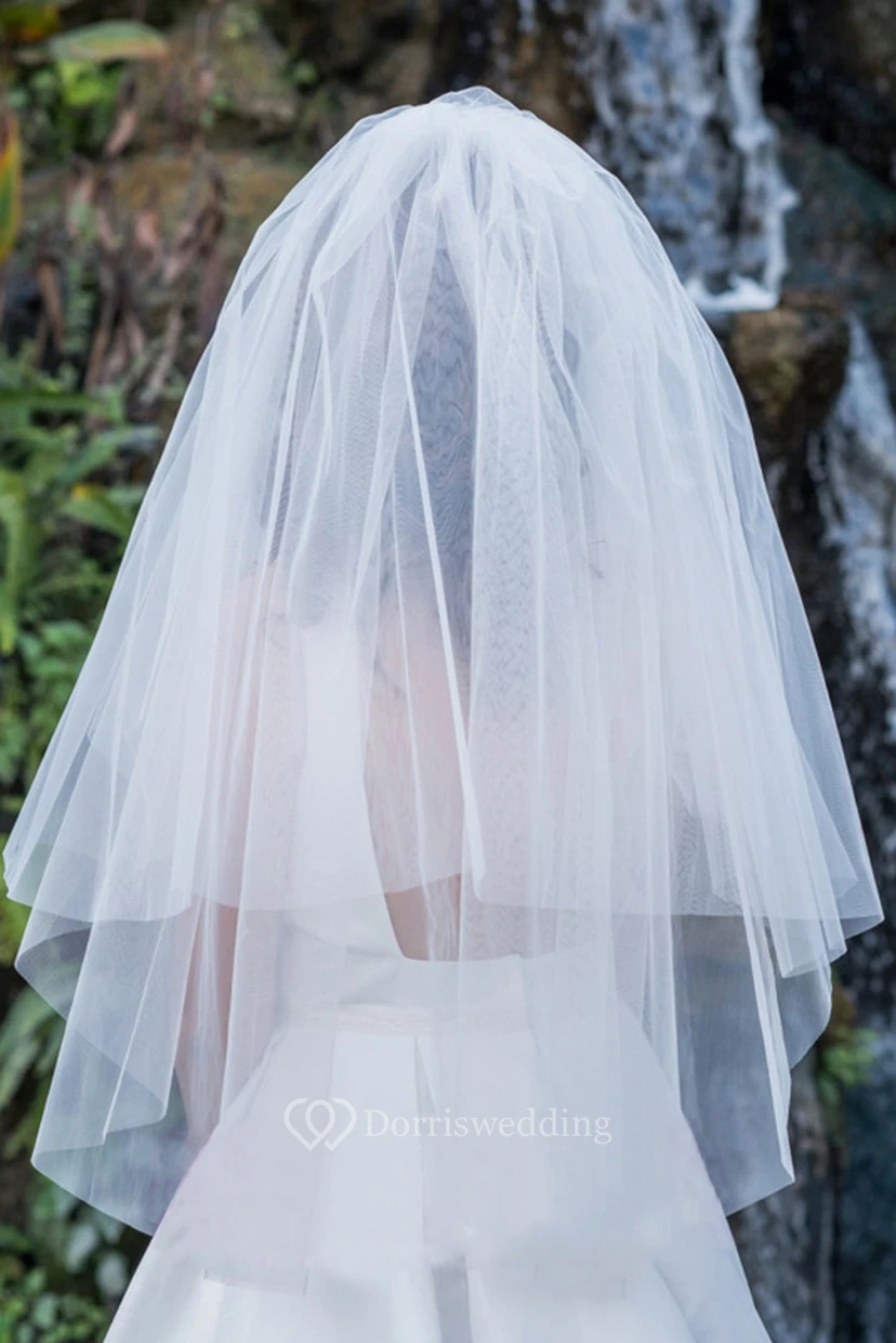 Simple Fluffy Short Double Layer Wedding Veil view 2