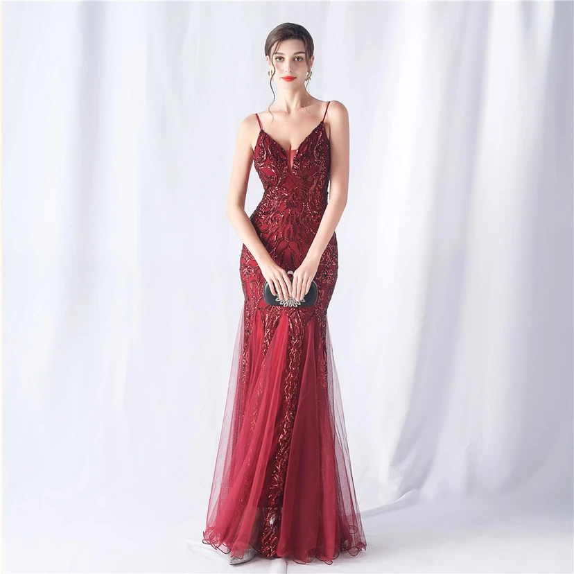 Vestido de noche de alta gama con estampado floral y detalles de malla y cuentas. view 41