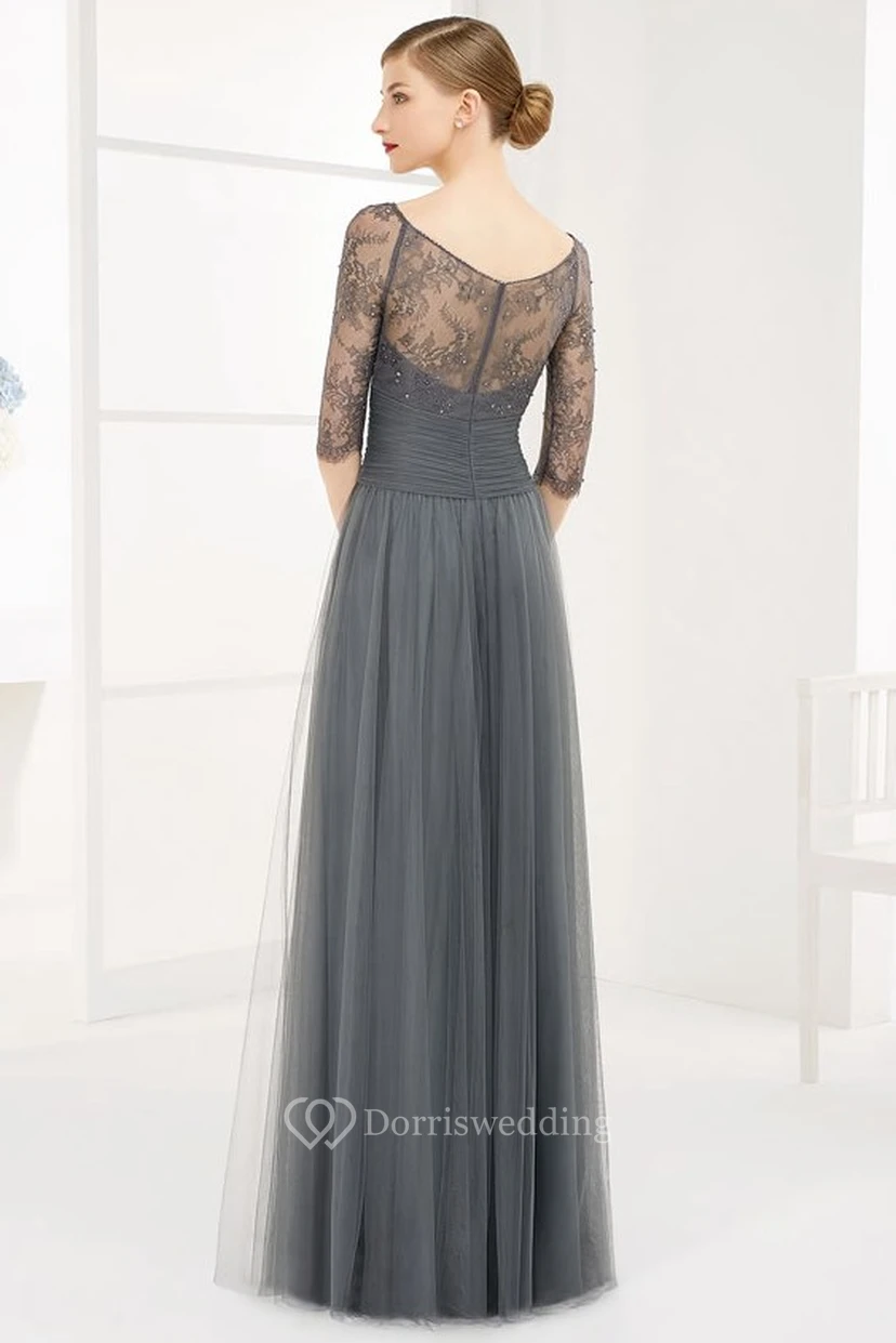 Langes, ärmelloses Tüll-Abendkleid mit U-Boot-Ausschnitt, Spitzenoberteil und Kristallverzierung an der Taille view 2