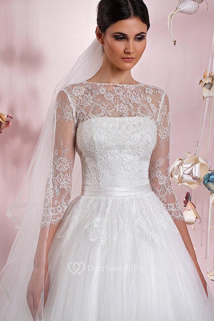 Ball Gown 3-4 Sleeve Appliqued Jewel Neck Tulle Wedding Dress view 5