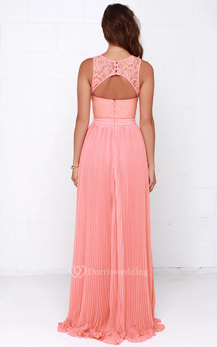 Sleeveless Unique Pleated Gown With Lace Bodice view 4