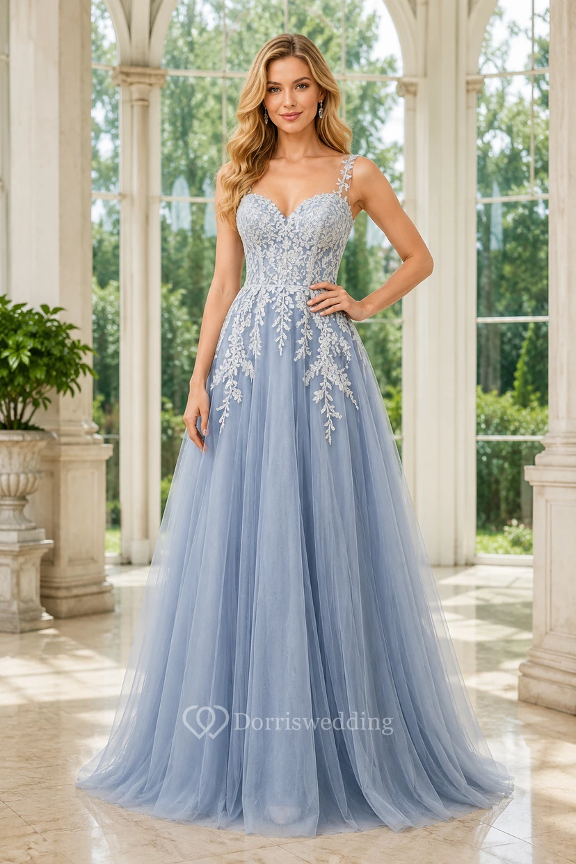 Schieferblaues, elegantes A-Linien-Kleid aus Tüll mit Spaghettiträgern und weißen Spitzenapplikationen für den Abschlussball