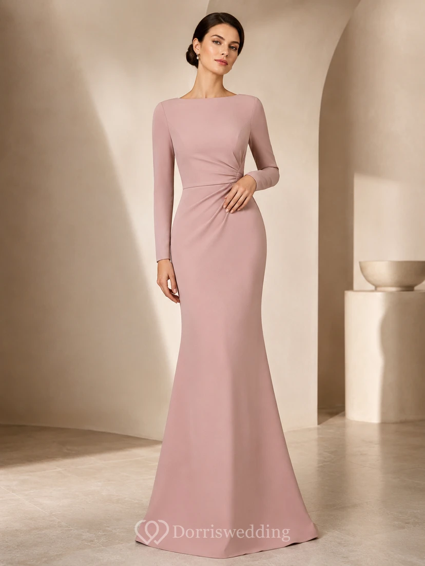 Abendkleid im Meerjungfrauenstil aus Stretch-Satin mit langen Ärmeln und U-Boot-Ausschnitt in Altrosa