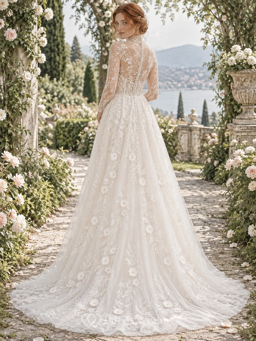 Robe de mariée trapèze en dentelle à pois, col montant et manches longues, style modeste. view 2