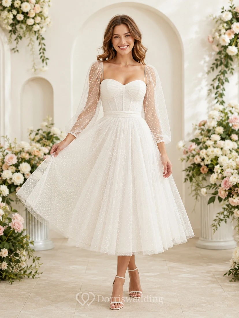 Lässiges, romantisches Brautkleid aus Tüll mit Herzausschnitt, langen Ärmeln und Illusionsausschnitt in A-Linie und Teelänge