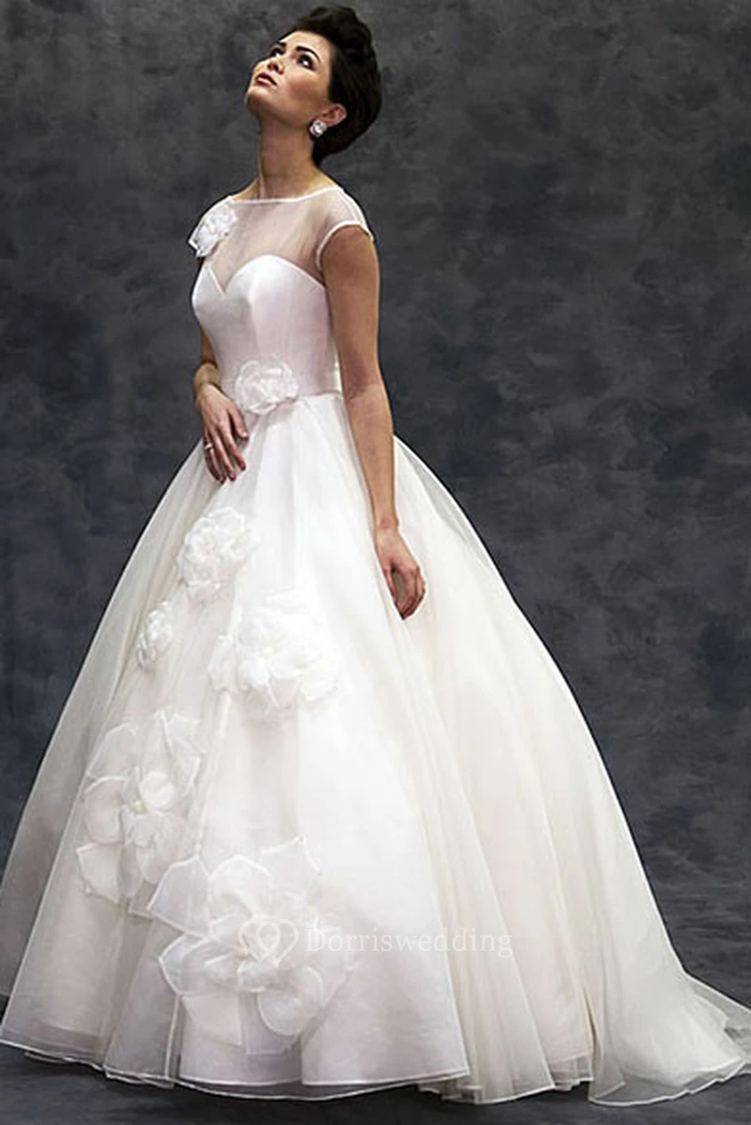 Ball Gown Short-Sleeve Bateau-Neck Floor-Length Tulle Wedding Dress With Flower And Illusion