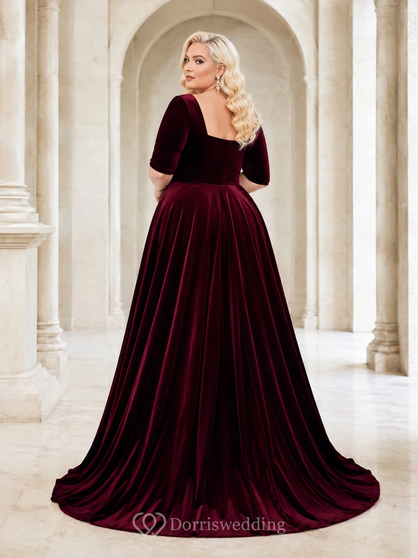 Vestido de gala de terciopelo de lujo hasta el suelo con mangas tres cuartos y corte cuadrado, de la marca Wine Throne, color borgoña. view 2