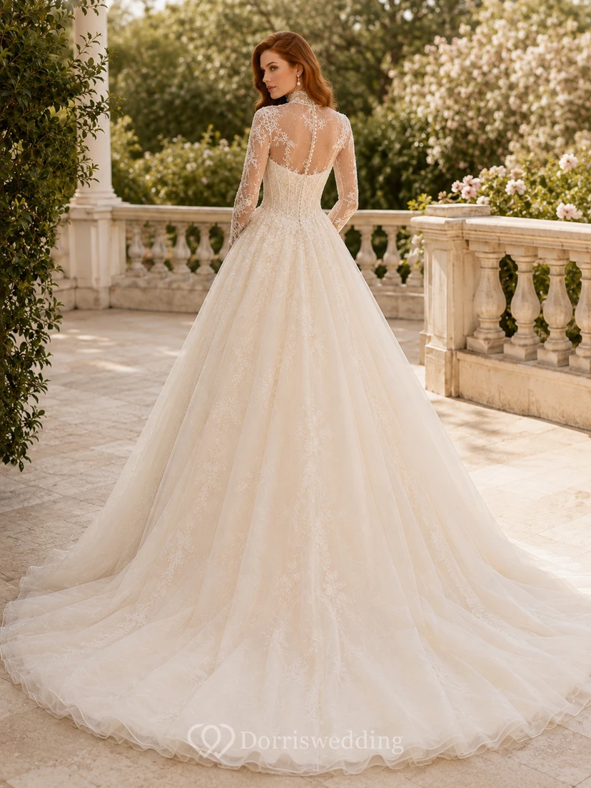 Robe de mariée de bal en tulle à col montant et manches illusion en dentelle longue view 2