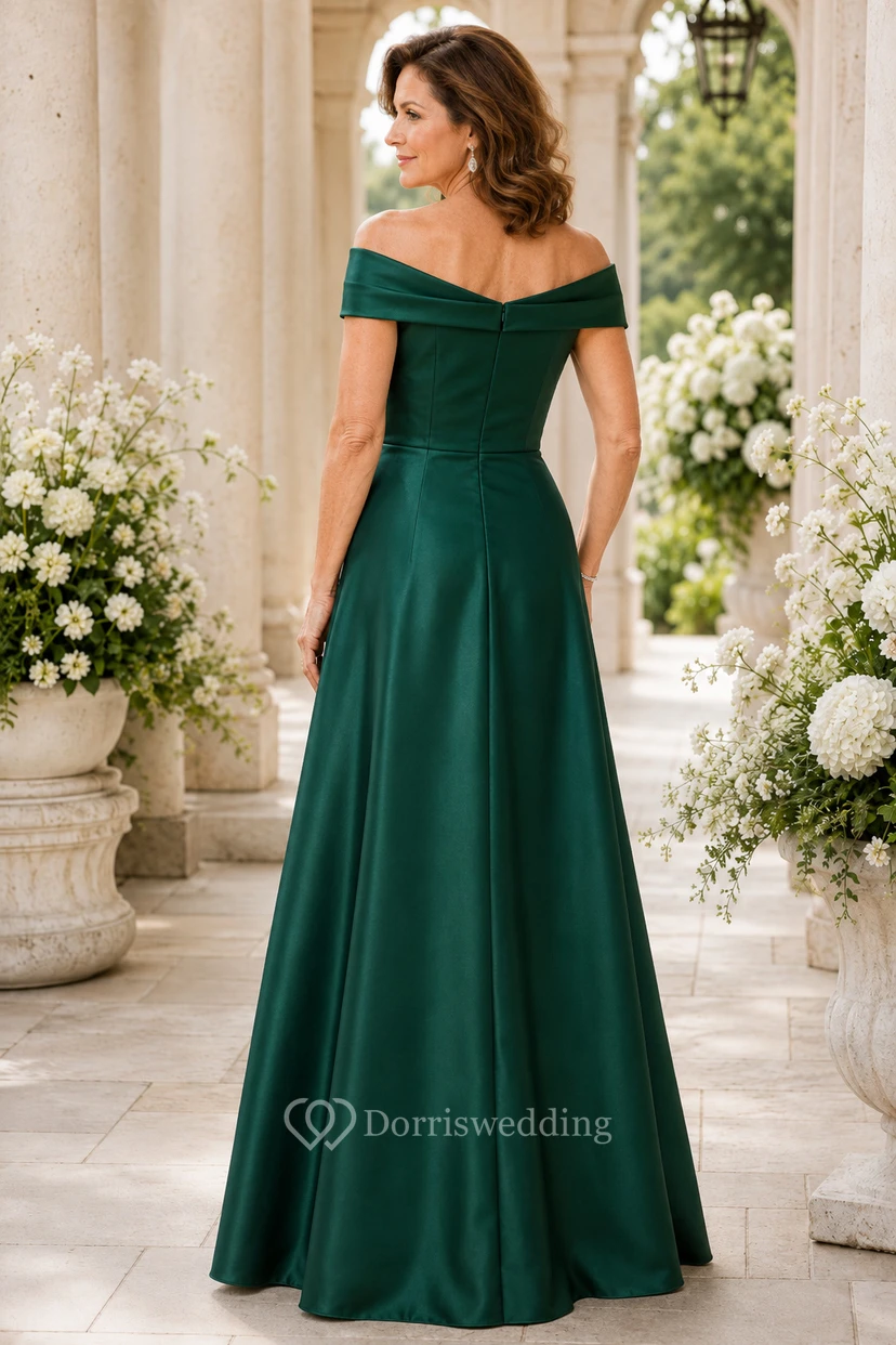 Dunkelgrünes schulterfreies A-Linien-Kleid aus Satin für Mütter view 2