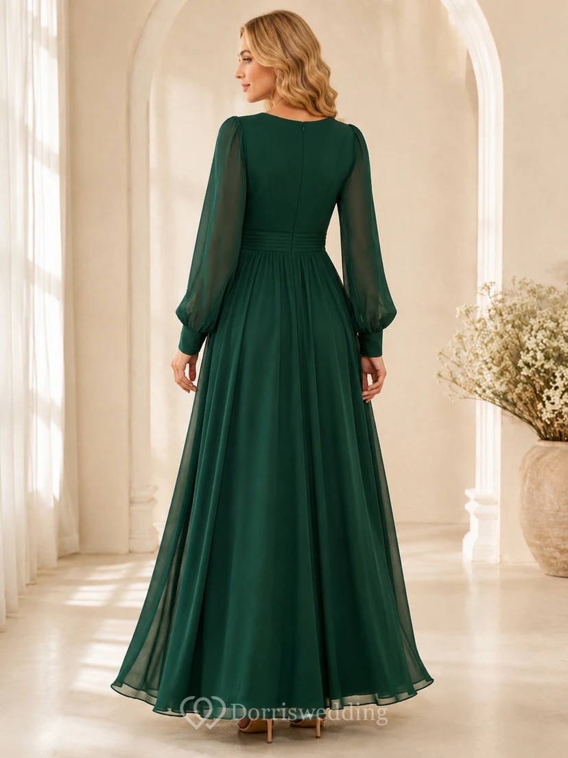 Dunkelgrünes, plissiertes Chiffon-Brautjungfernkleid mit V-Ausschnitt und Poetenärmeln, schlicht view 2