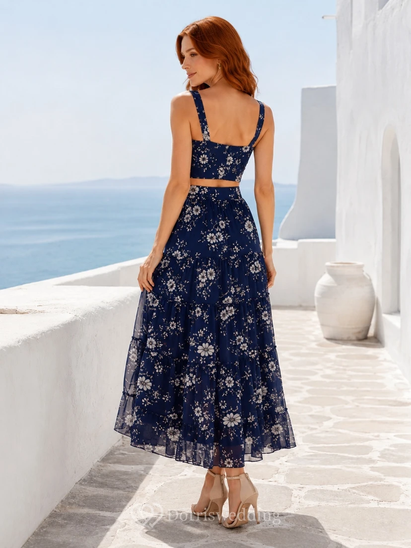 Vestido de dos piezas azul marino oscuro con estampado floral, sin mangas, de gasa, largo hasta la rodilla, ideal para invitadas a un jardín. view 2
