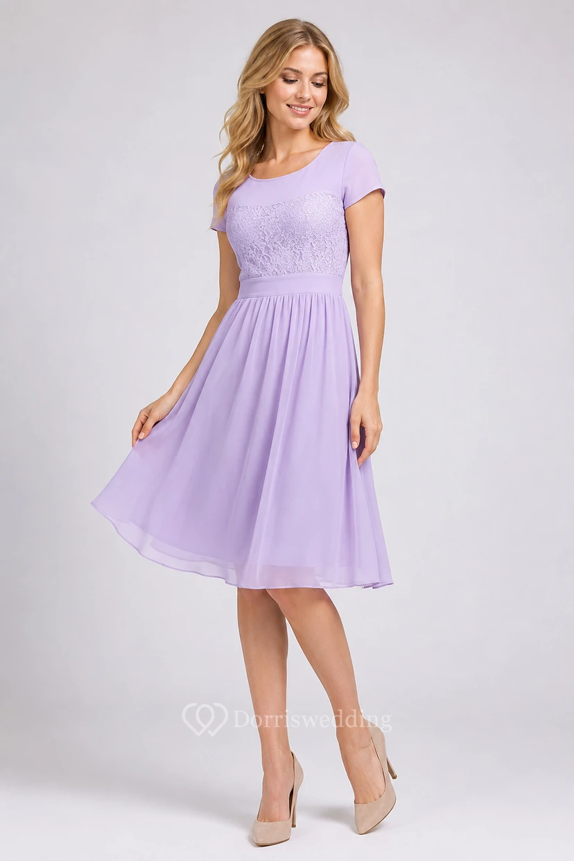 Kurzärmeliges, knielanges Kleid mit Spitzenverzierungen view 13