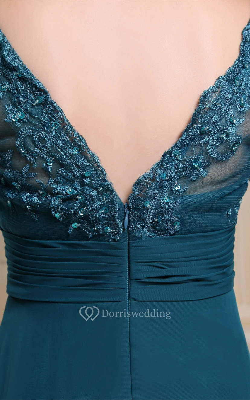 Maxikleid mit V-Ausschnitt, Empire-Ärmeln, Illusionsärmeln und Applikationen view 8