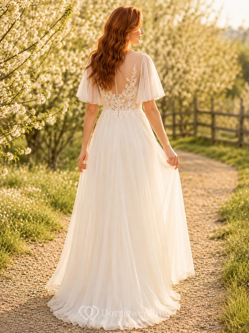 Vestido de novia campestre de tul, corte en A, escote en V, mangas con volantes, cola larga y espalda baja en V. view 2