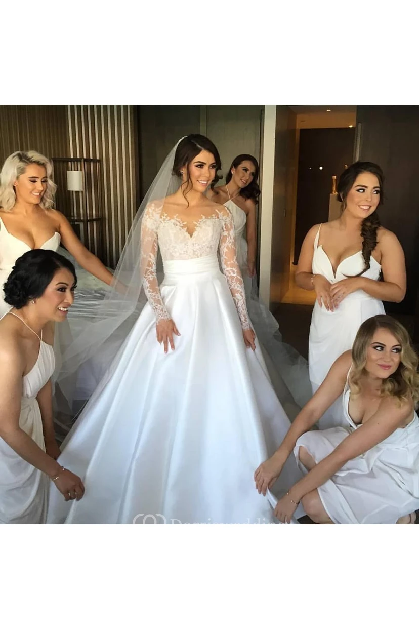 Delicate Lace Appliques Princess Wedding Dress Long Sleeve view 3