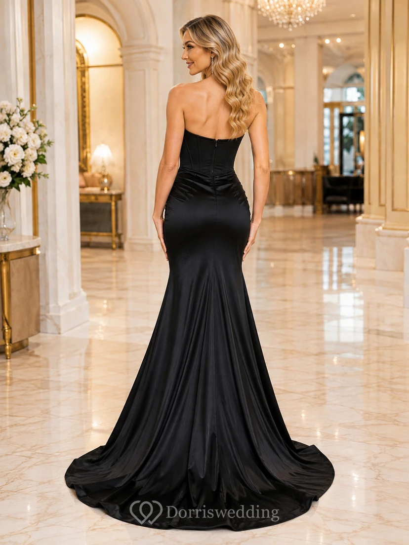 Black Strapless Sweetheart Ruched Satin Mermaid Split-Front Prom Gown Elegant view 2