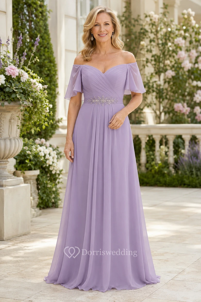 Lavendelfarbenes, schulterfreies Chiffon-Kleid in A-Linie mit flatternden Ärmeln