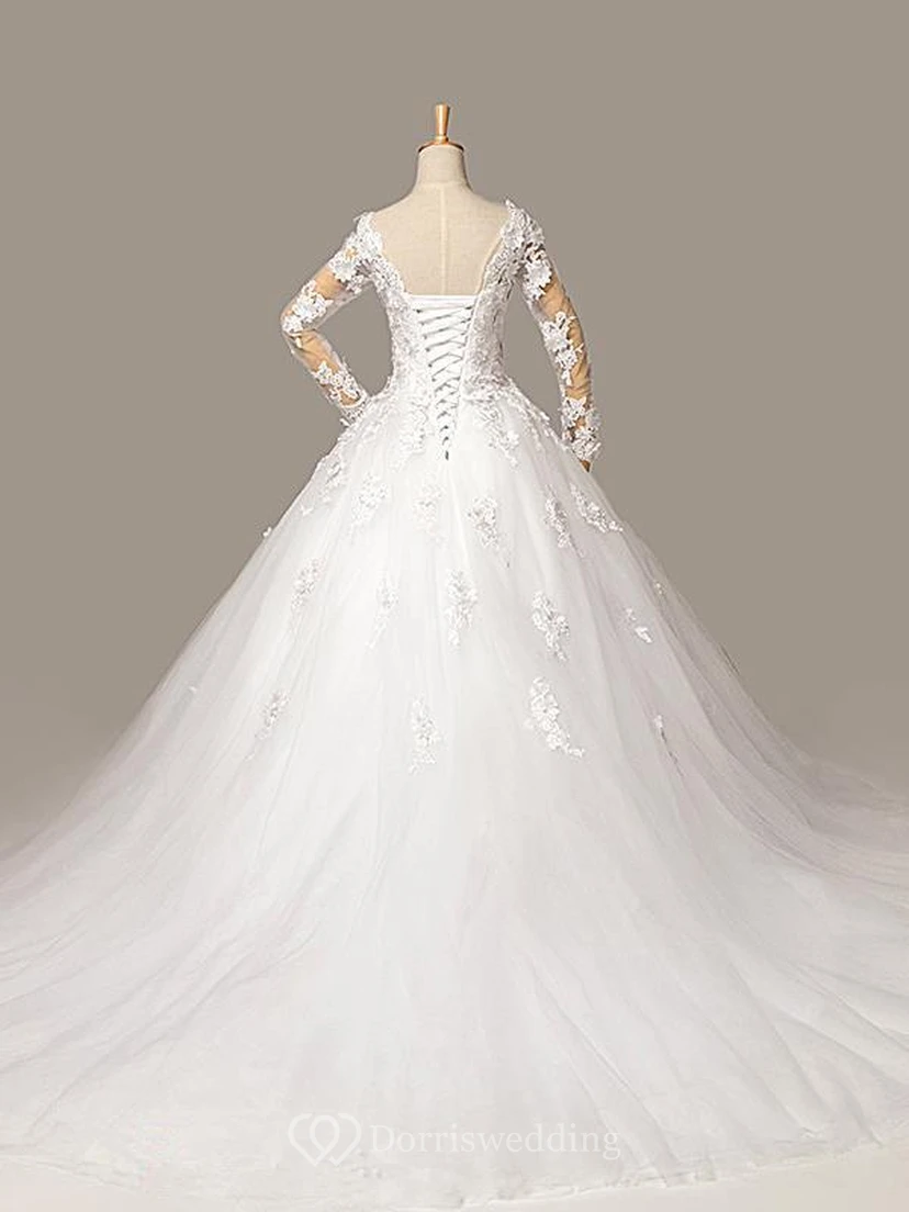 Gorgeous Long Sleeve Appliques Tulle Wedding Dresses Ball Gown Lace-up view 2