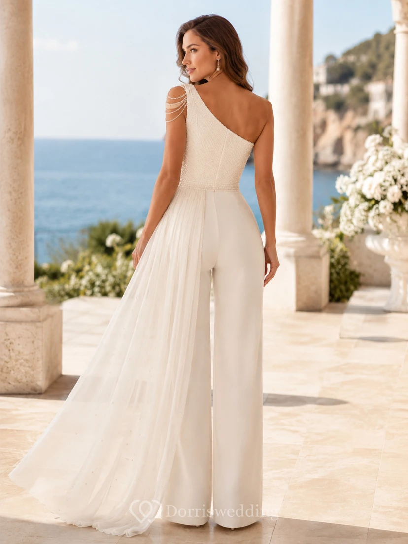 Minimalistischer Braut-Jumpsuit aus Satin-Tüll, ärmellos, mit One-Shoulder und Schleppe view 2