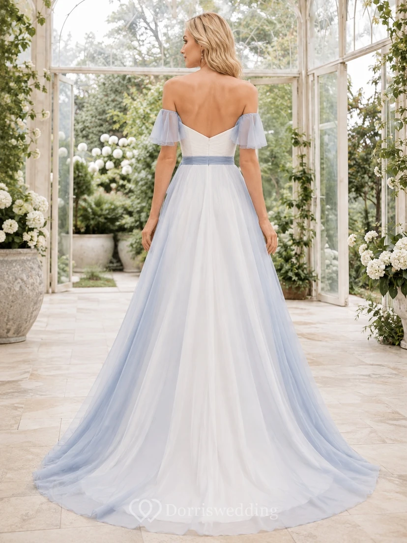 Staubblaues, schulterfreies Chiffon-A-Linien-Kleid in Bodenlänge für eine romantische Gartenhochzeit view 2