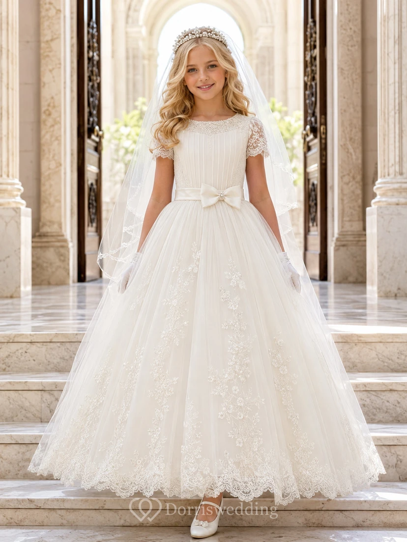 Robe de bal de première communion en tulle à col rond plissé et manches courtes en dentelle et dentelle plissée