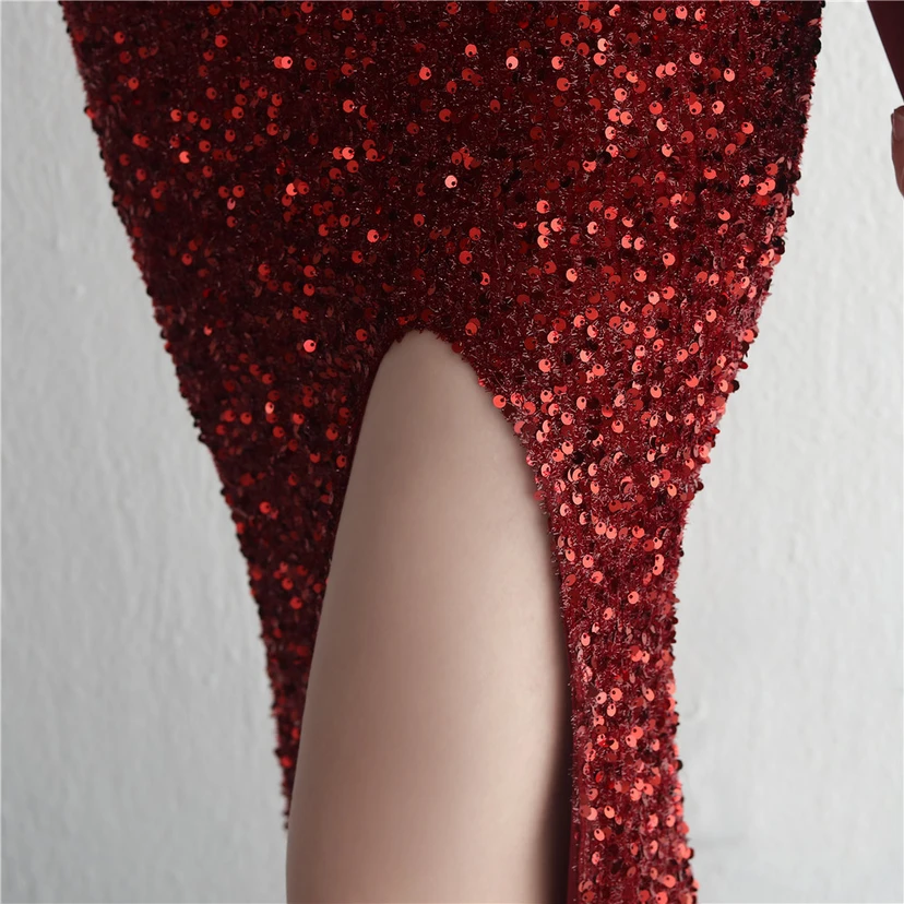 Handgefertigter Paillettenrock mit One-Shoulder-Schnitt, elegant für festliche Anlässe und Galas, mit Schlitz und Meerjungfrauenschnitt. view 84