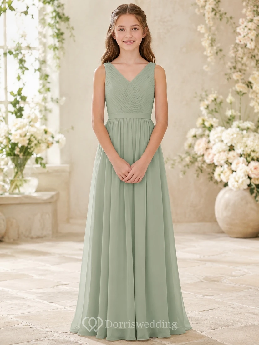 Vestido de dama de honor juvenil color verde celadón empolvado, corte en A, escote en V, sin mangas, de gasa, elegante y formal.