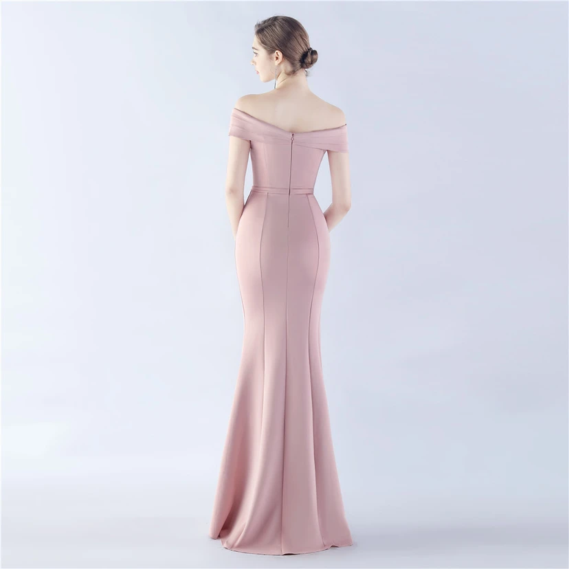 Klassisches langes Abendkleid aus Satin mit One-Shoulder-Ausschnitt view 60