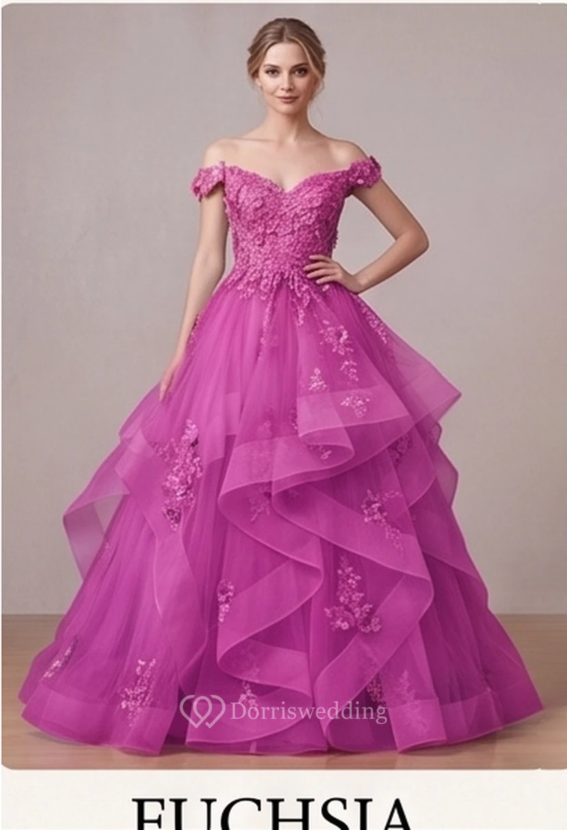 Robe de bal brodée bleu clair à épaules dénudées view 7