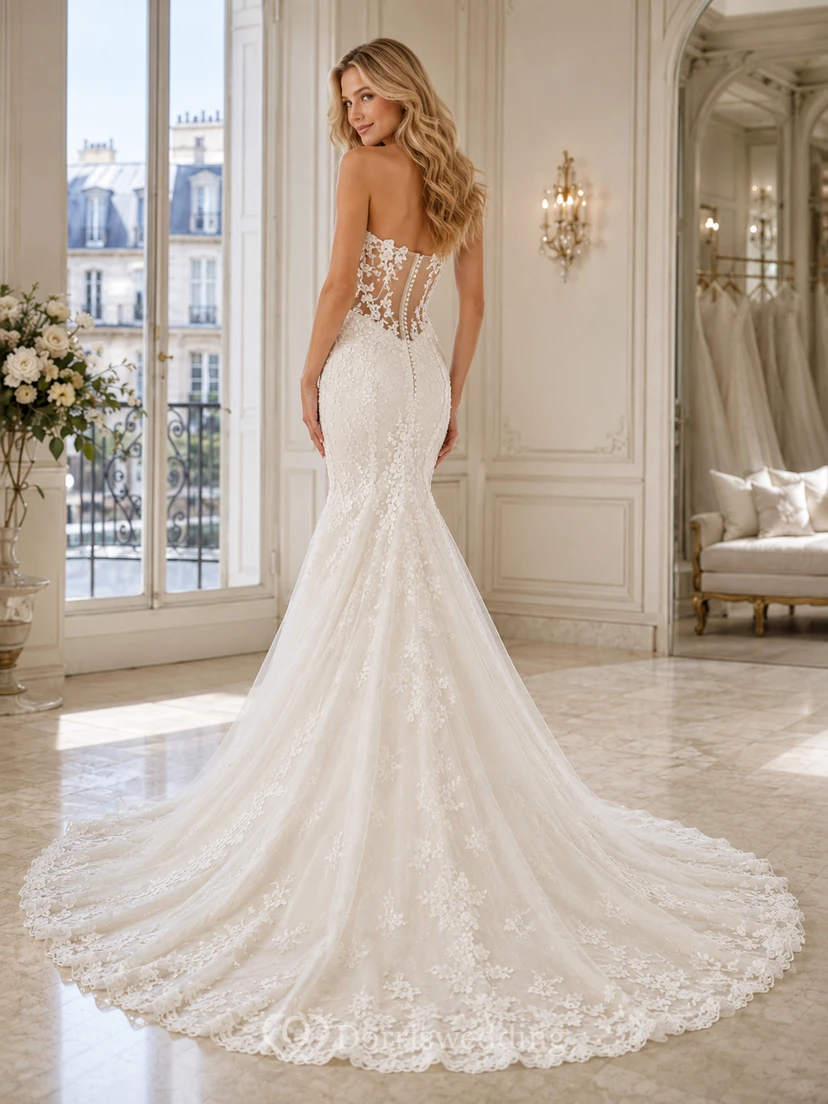 Trägerloses Brautkleid im Meerjungfrauenstil mit Herzausschnitt, botanischer Spitze und luxuriöser Kapellenschleppe view 2