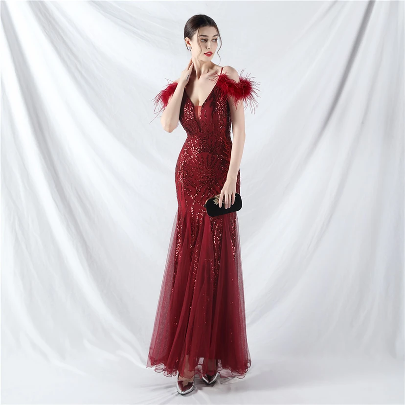 9-farbiges, handgefertigtes Abendkleid aus Kamelfedern, Netzstoff und Pailletten, sexy Trägern view 65