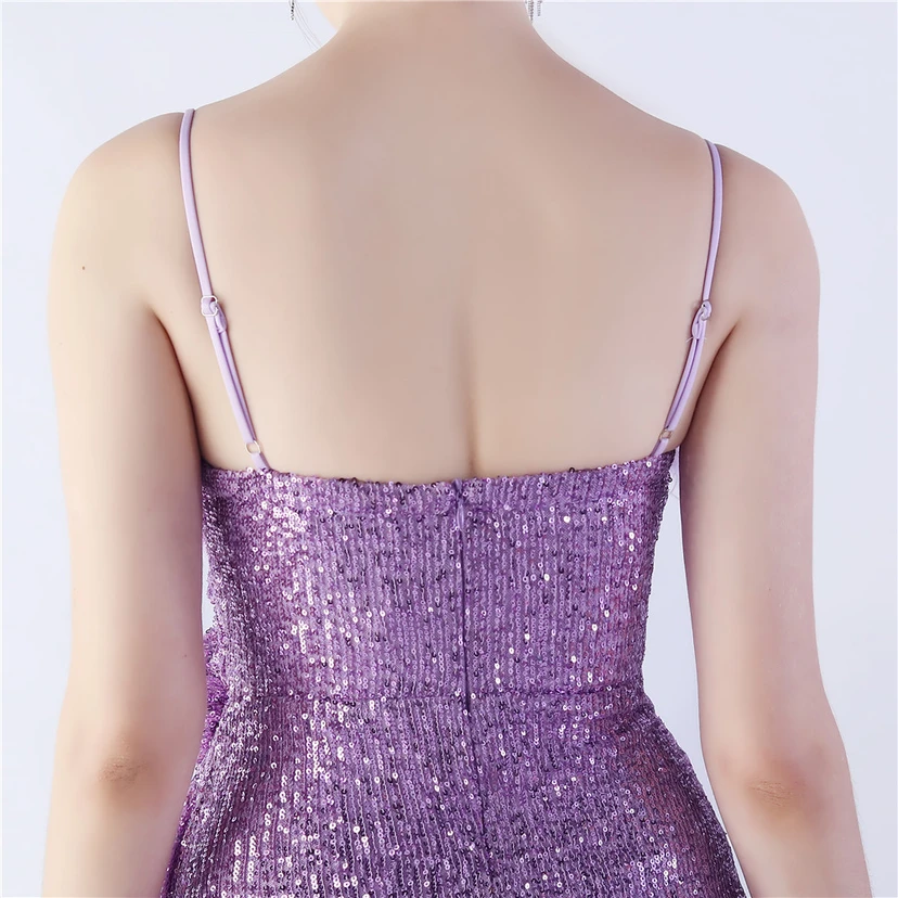 Vestido de noche de alta gama para bodas, con flores y detalles de plumas de avestruz. view 70