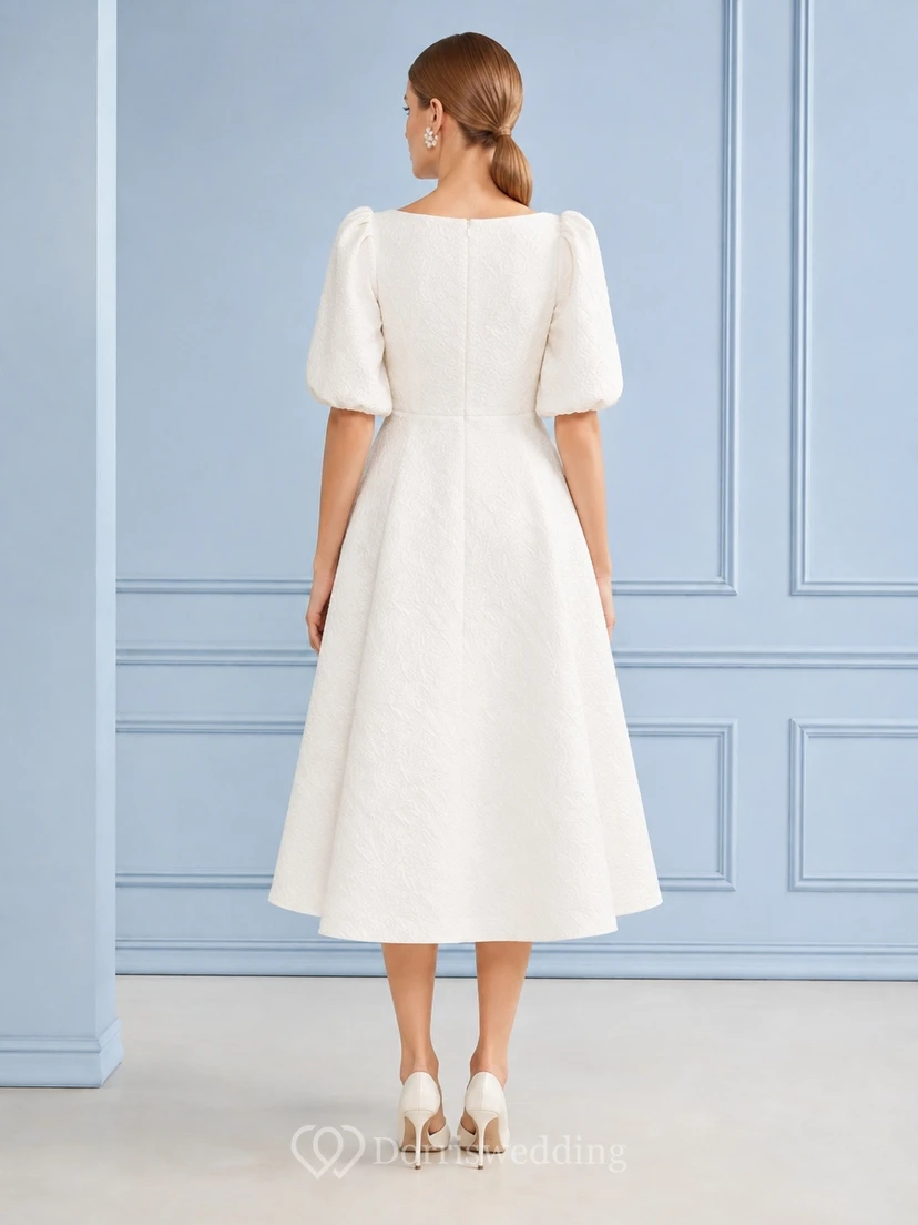 Robe midi trapèze en taffetas blanc à col rond et manches trois-quarts view 2