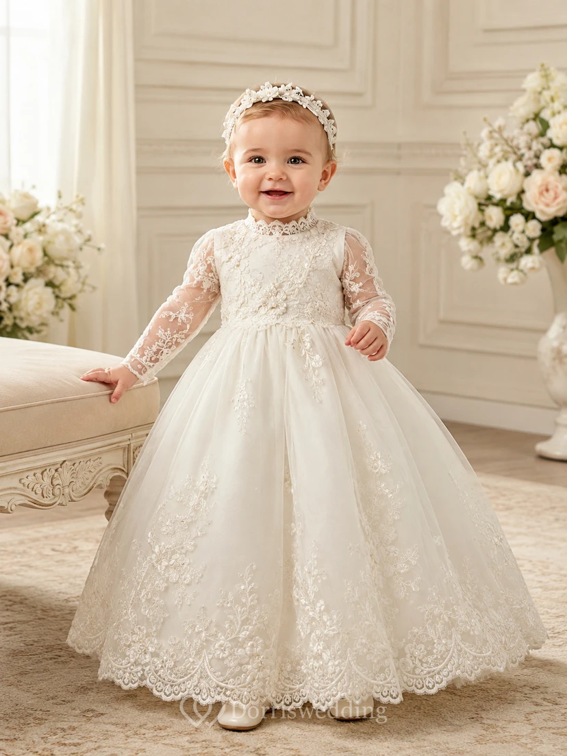 Schlichtes Taufkleid für Babys und die Taufe, A-Linie, bodenlang, mit Rundhalsausschnitt, langen Ärmeln, Tüllspitze und Knopfleiste am Rücken