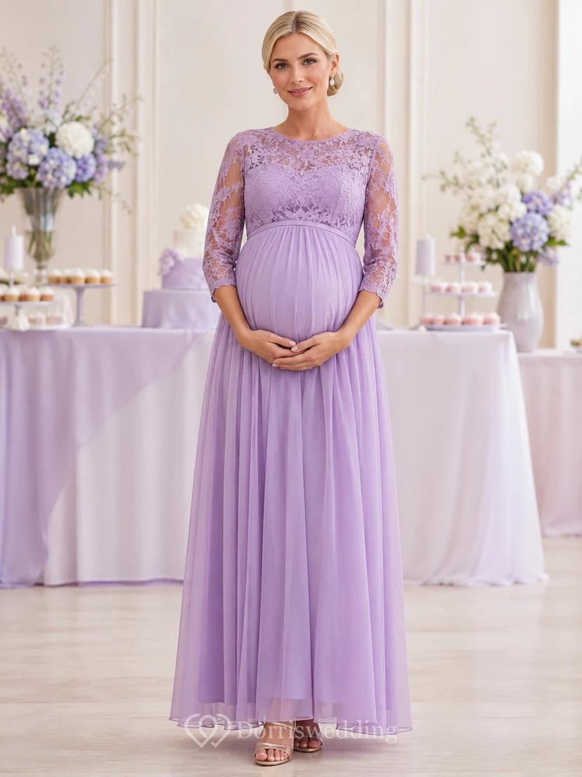 Spitzenkleid „Keepsake“ in Lavendel, Empire-Stil, bodenlang, U-Boot-Ausschnitt, Dreiviertelärmel, Chiffon, schlichtes Umstandskleid