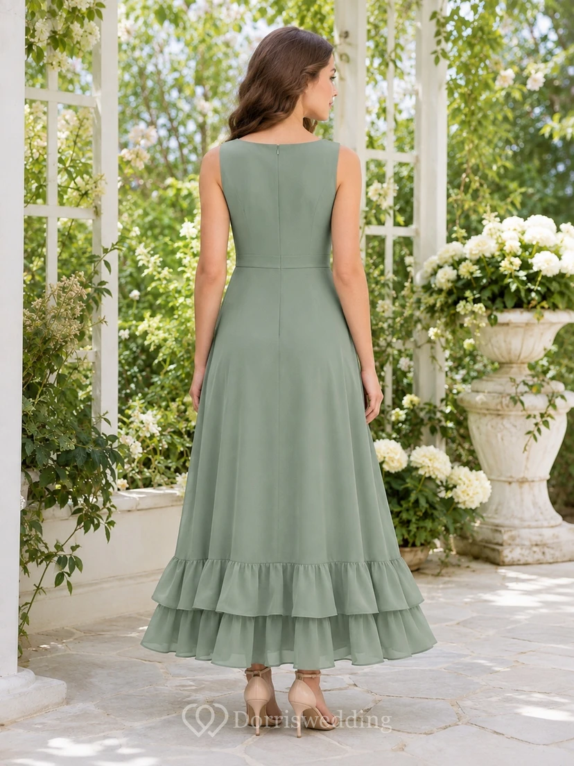 Celadonfarbenes Brautjungfernkleid für junge Damen, A-Linie, juwelenfarben, ärmellos, wadenlang, Chiffon, Rüschensaum, romantisch view 2